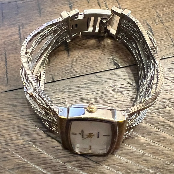 ⏰⌚️💕Anne Klein Gold and Silver Beaded Bracelet - Picture 5 of 7